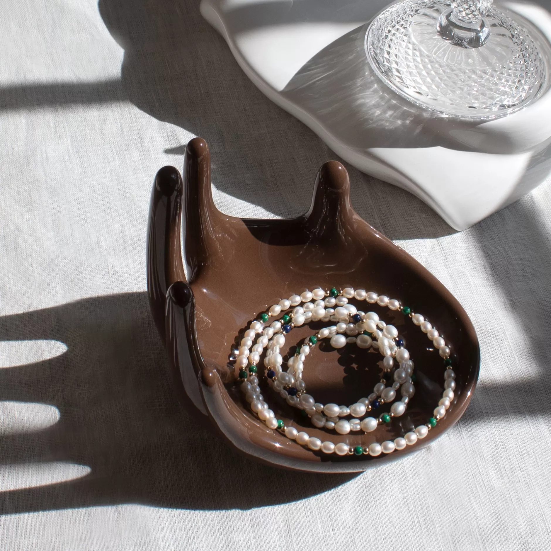 handful_chocolate_2.webp Anissa Kermiche Handful (Chocolate) Shop