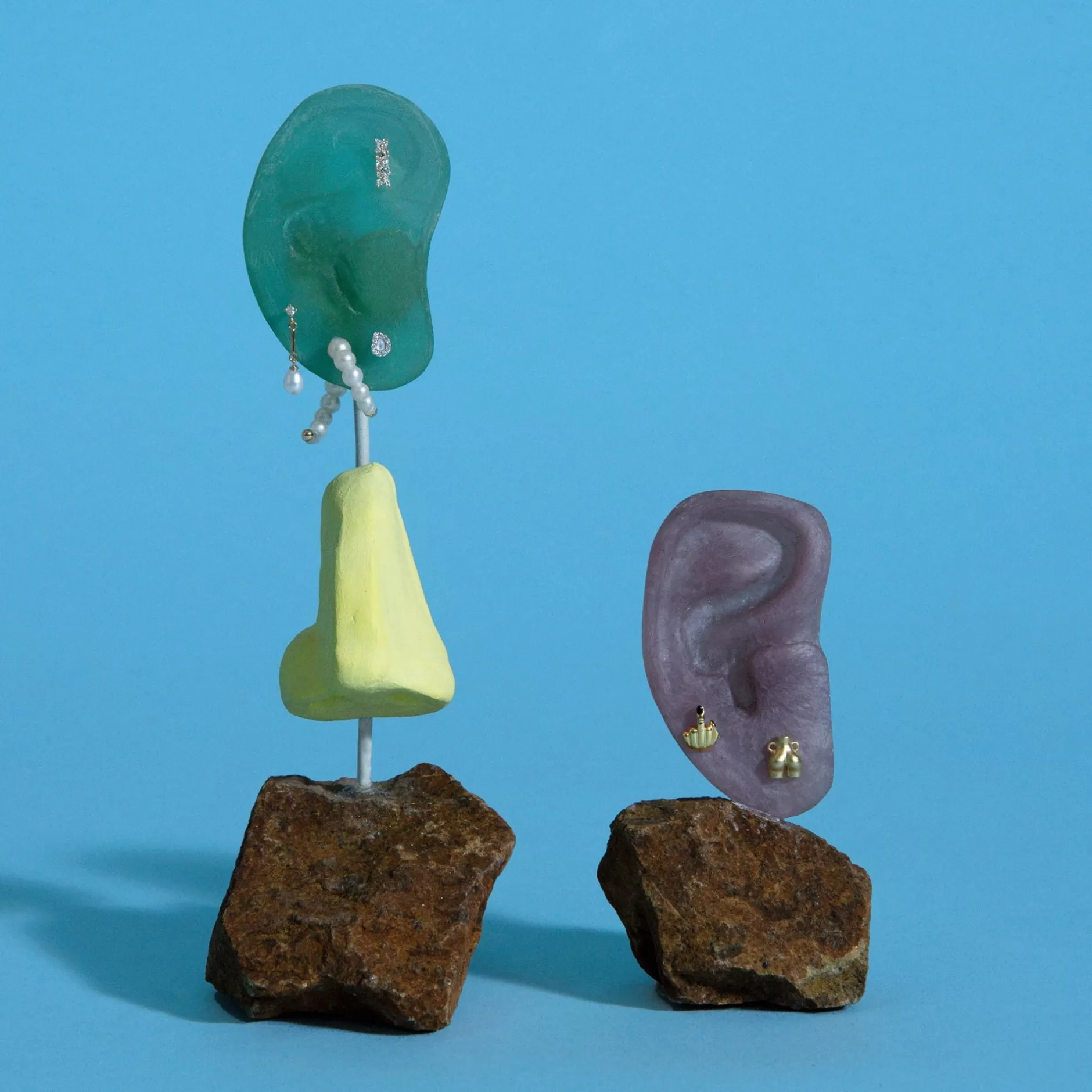 mini_love_handles_stud_8-1.webp Anissa Kermiche Mini Love Handles Stud Best Sale