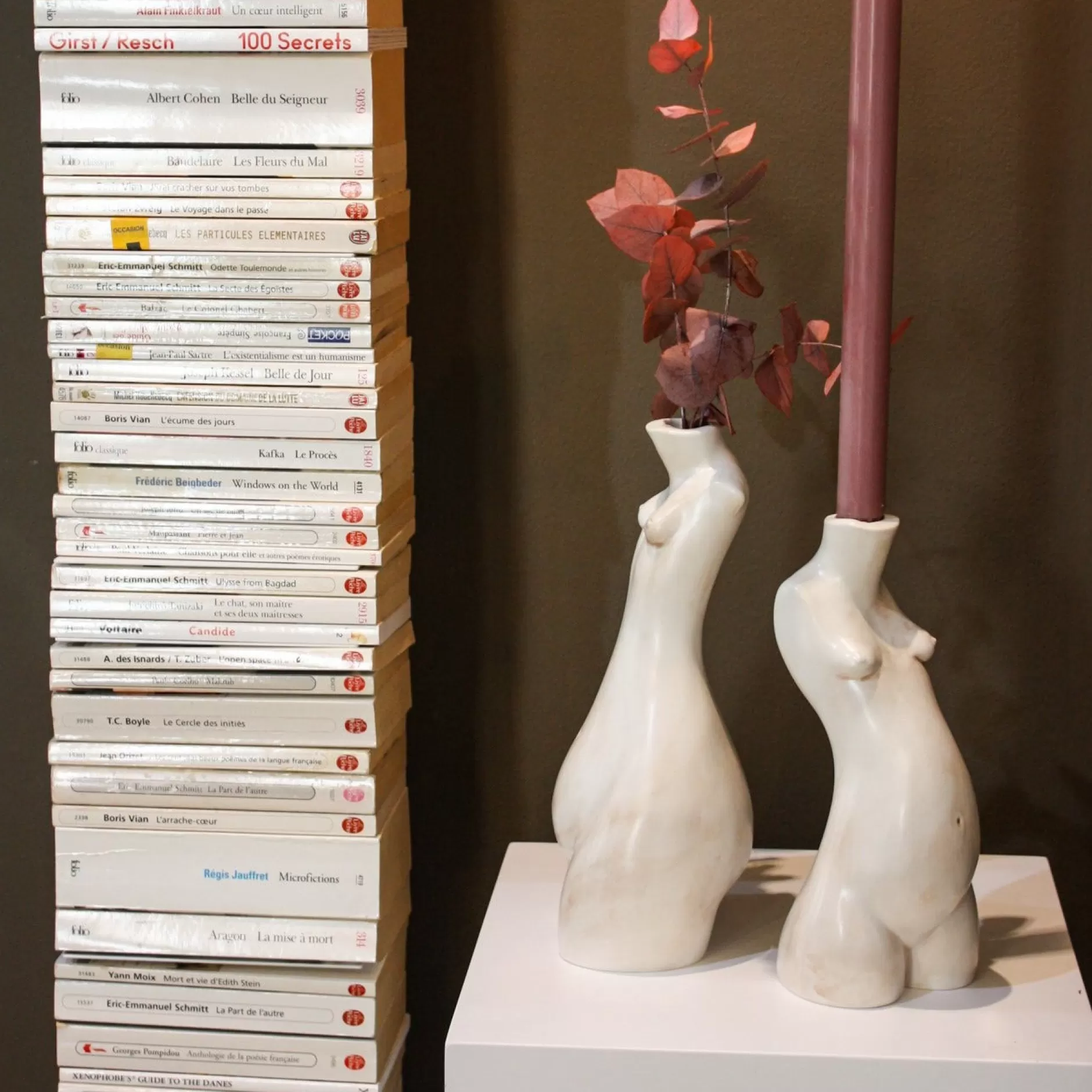 tit_for_tat_candlestick_short_matte_marble_2.webp Anissa Kermiche Tit For Tat Candlestick Short (Matte Marble) Online